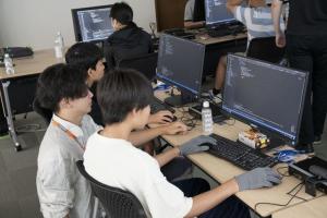 2025年度AIコース受講生の様子