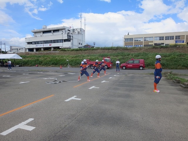 消防操法大会訓練中の写真