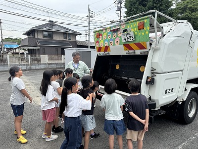 目が不自由な人のために、掲載する画像の説明を記載してください。