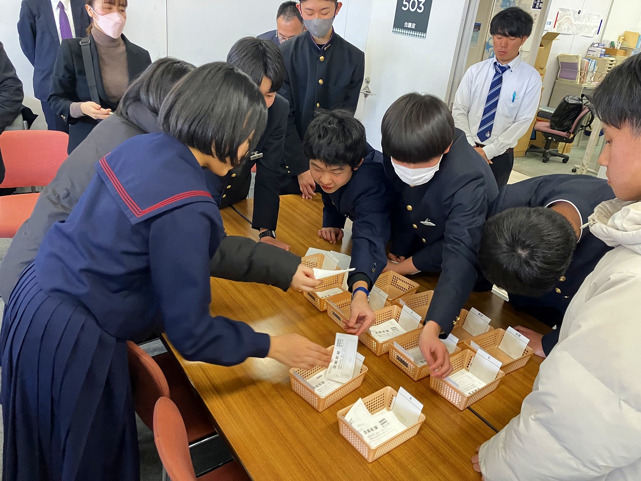目が不自由な人のために、掲載する画像の説明を記載してください。