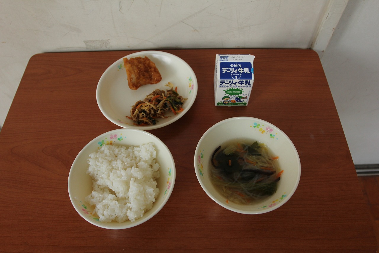 目が不自由な人のために、掲載する画像の説明を記載してください。