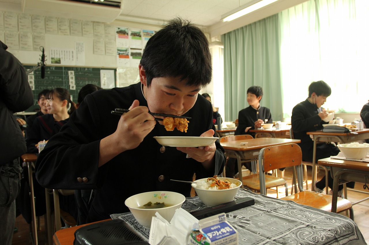 目が不自由な人のために、掲載する画像の説明を記載してください。