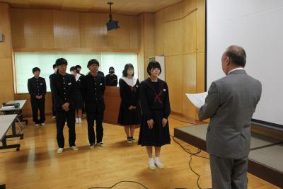 目が不自由な人のために、掲載する画像の説明を記載してください。