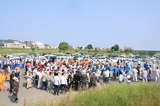 目が不自由な人のために、掲載する画像の説明を記載してください。