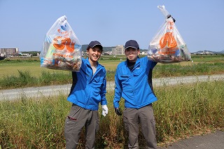 目が不自由な人のために、掲載する画像の説明を記載してください。