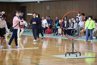 目が不自由な人のために、掲載する画像の説明を記載してください。