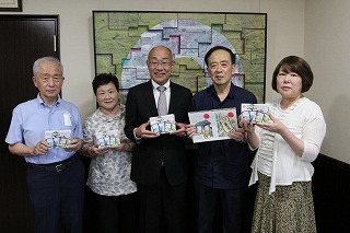 目が不自由な人のために、掲載する画像の説明を記載してください。