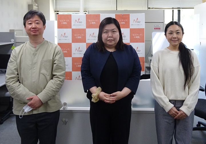 アドバイザー３名の写真