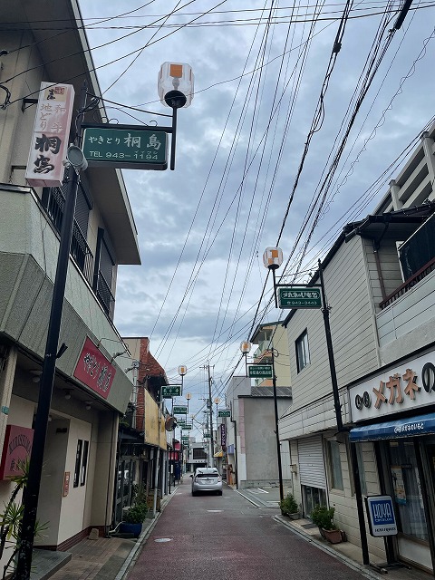 古賀駅西口商店街の様子