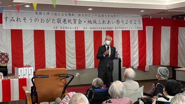挨拶をする大塚市長