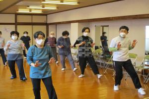 みんな揃って、24式！