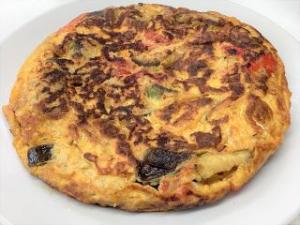 ラタトゥイユをリメイクして作ったスペイン風オムレツ