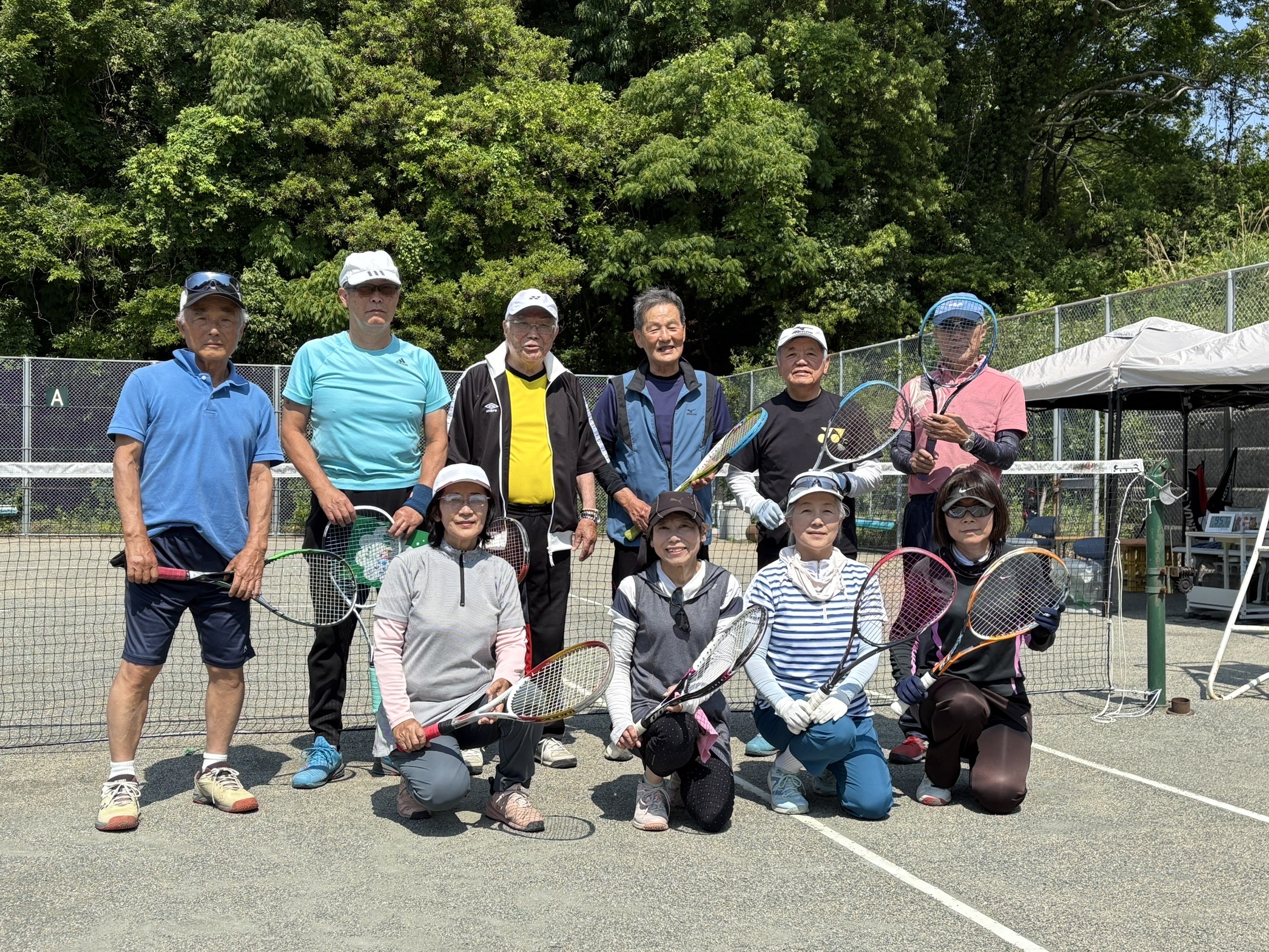 ①圧巻の美男美女！（40年前は？）