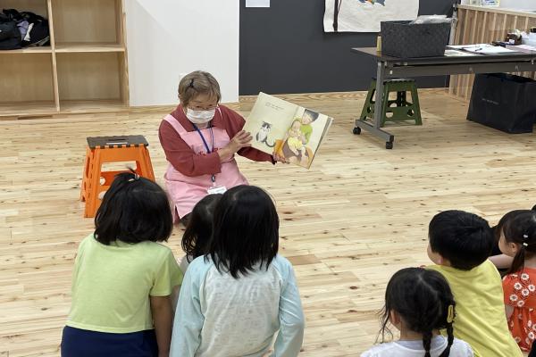 目が不自由な人のために、掲載する画像の説明を記載してください。